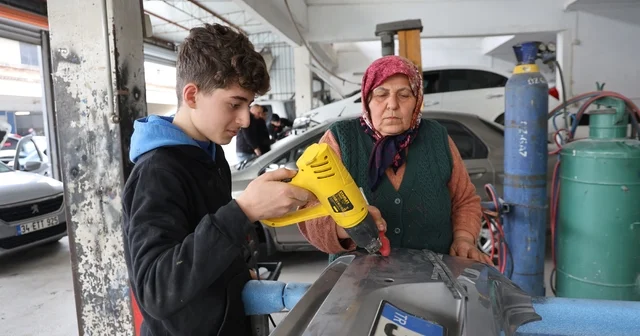 Aydın sanayisinin kadın ustası: On parmağında on marifet Yetiştirdiği çıraklar bugün usta oldu Aydın Haberleri