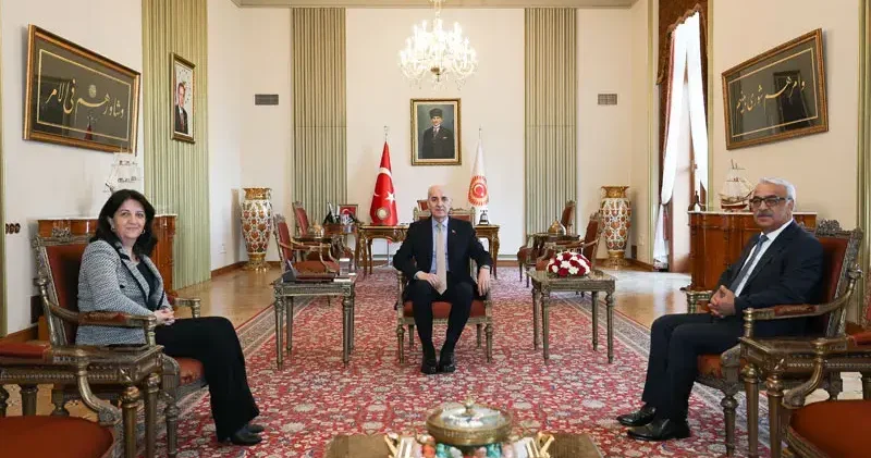 TBMM Başkanı Kurtulmuş, DEM Parti li Buldan ve Sancar ı kabul etti