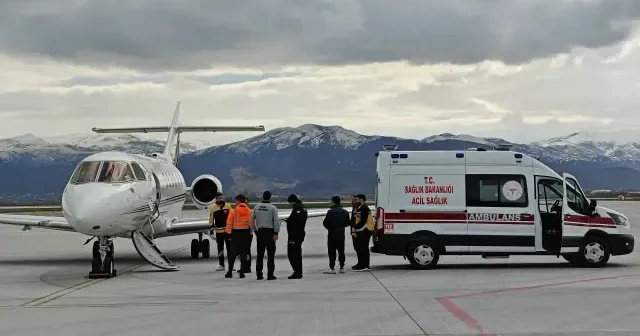 Ambulans uçak 2 günlük bebek için havalandı VİDEO İZLE