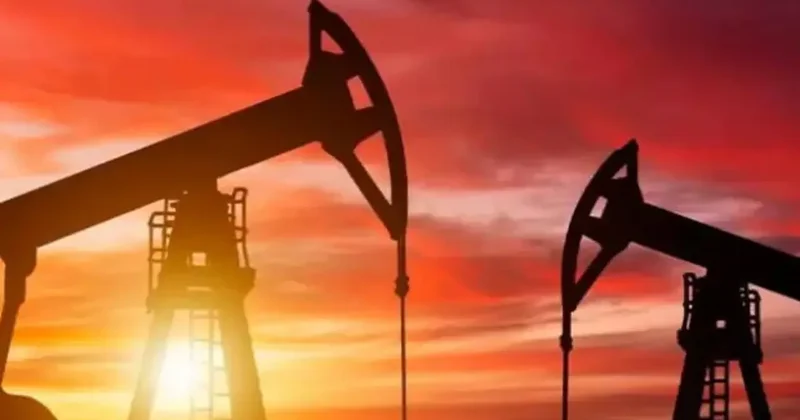 Trump devam edecek dedi: Petrol uçtu petrol fiyatları uçtu!