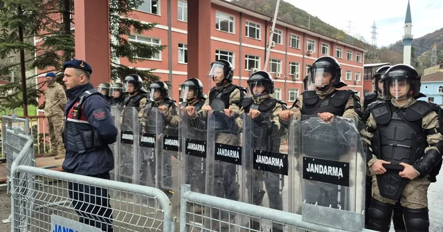 Zonguldak taki gergin meclis birleşimi CHP liler katılmadan yapıldı Zonguldak Haberleri
