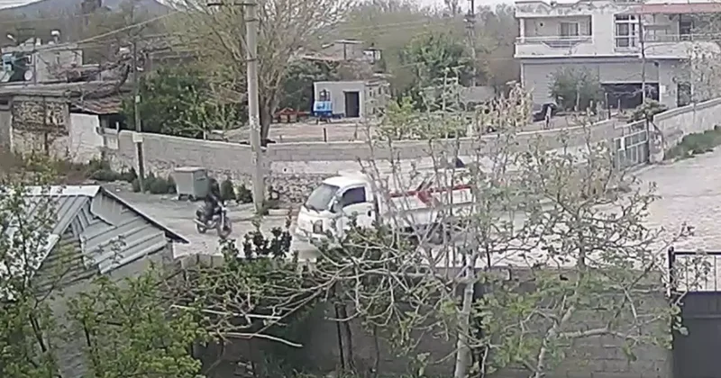 Osmaniye’de kamyonetle çarpışan motosikletli hayatını kaybetti