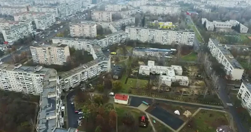 10 bin insan tek bir çatı altında yaşıyor: Bir ucundan diğerine gitmek 1 saat sürüyor Sözcü Gazetesi