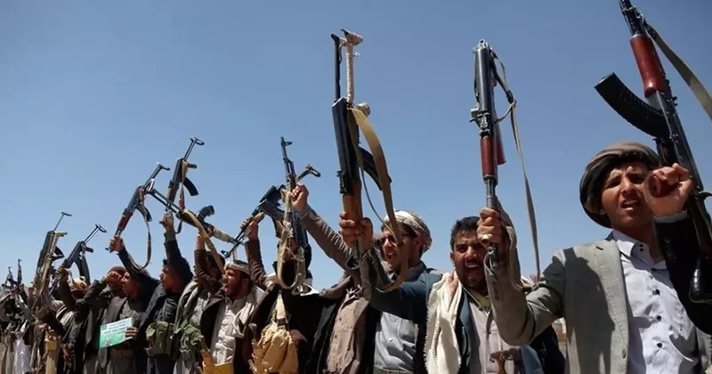 Husilerden Körfez ülkelerine tehdit: Savaşa katılırsanız Babülmendep Boğazı’nı kapatırız