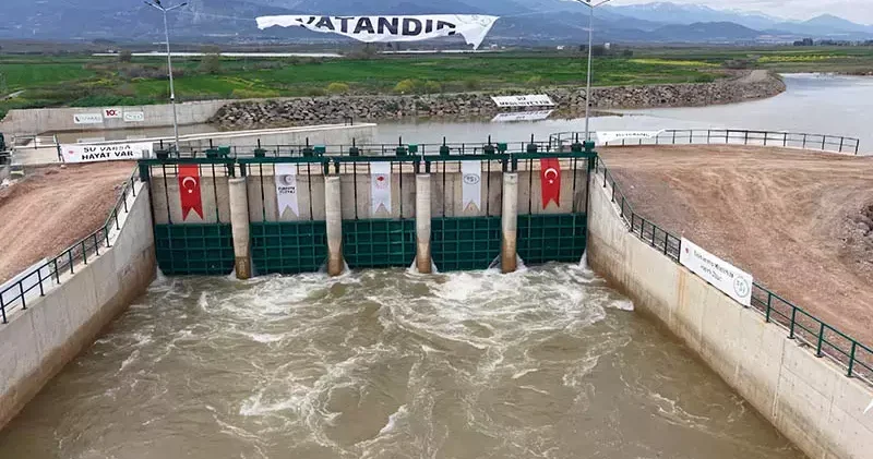 Karasu Regülatörü ve Derivasyon Kanalı açıldı; 585 bin dekar arazi sulanacak