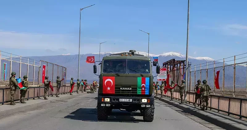 Nahçıvan Müstakil Ordu Komutanlığı birlikleri Türkiye ye geldi