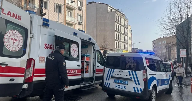 Burdur da elektrikli bisiklet ile otomobil çarpıştı: 1 yaralı Burdur Haberleri