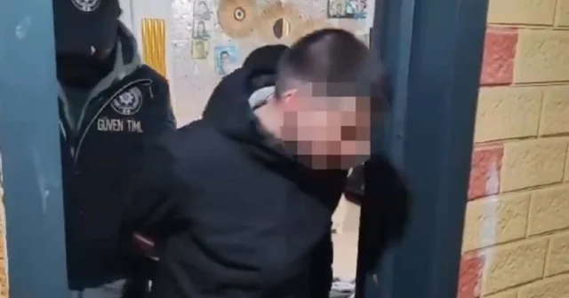 İzmir de silah kaçakçılığı ve uyuşturucu operasyonu: 1 tutuklu İzmir Haberleri