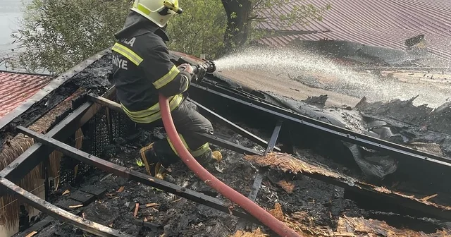 Ortaca Dalyan da çatı yangını Muğla Haberleri