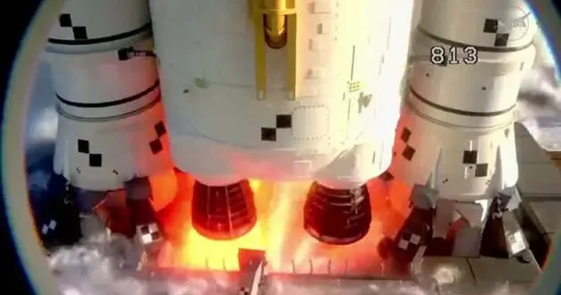 Tarihi uçuş başladı! NASA 50 yıl sonra Ay a dönüyor