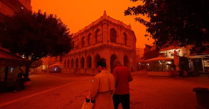 Yunanistan ı kırmızıya boyamıştı: Afrika nın çöl tozu Türkiye ye geliyor!
