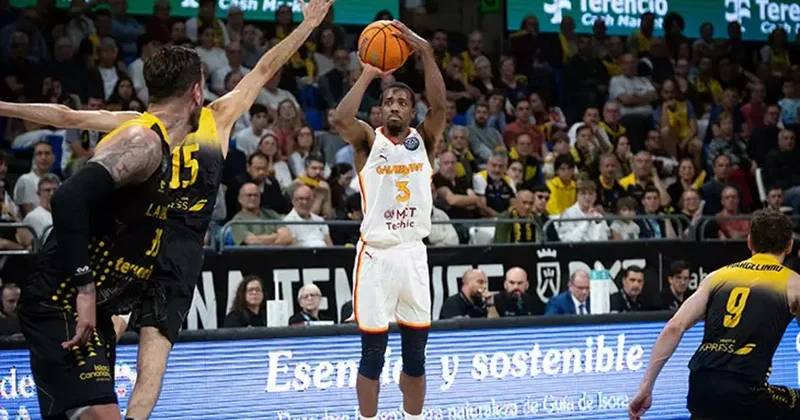 Galatasaray son topta kayıp! Galatasaray MCT Technic La Laguna Tenerife maç sonucu 84 83 Fanatik Gazetesi Basketbol Haberleri Spor