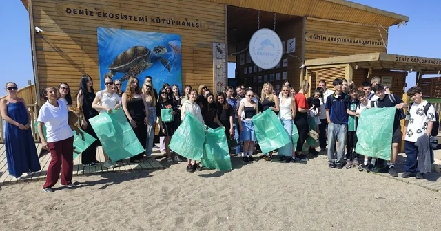 Erasmus ile Manavgat a gelen öğrenci ve öğretmelerden temizlik etkinliği Antalya Haberleri