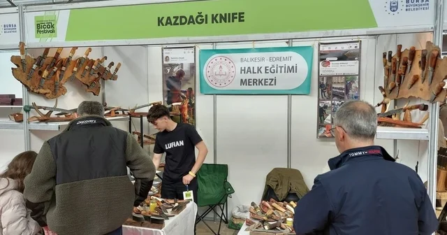 Edremit in el yapımı bıçakları dünya vitrininde Edremit Halk Eğitimi Merkezi uluslararası festivalde tam not aldı Balıkesir Haberleri