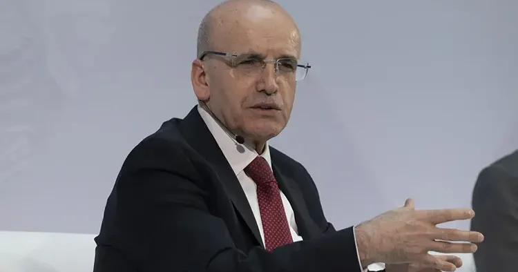 İhracatta tarihi rekor! Bakan Şimşek: Zor dönemde büyük başarı