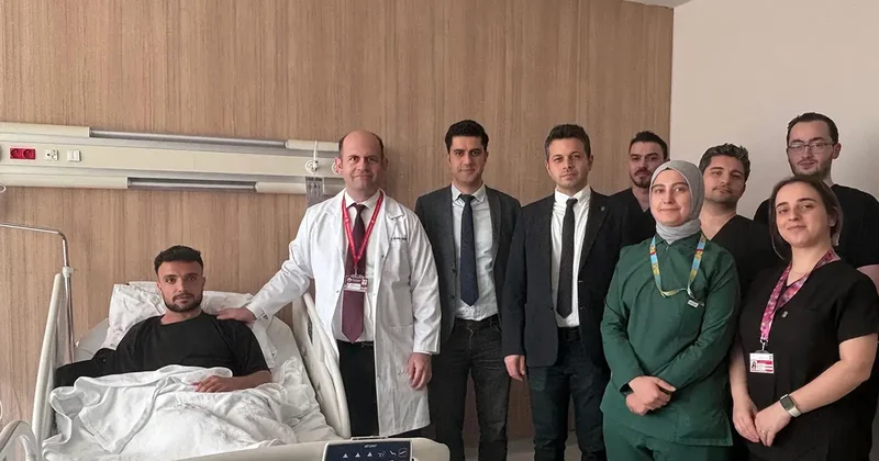 Bacağından alınan sinir koluna nakledildi! Genç hastaya ikinci şans