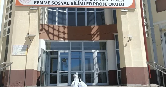 Bayburt Anadolu İHL öğrencileri 55 kilogram atık pil topladı Bayburt Haberleri