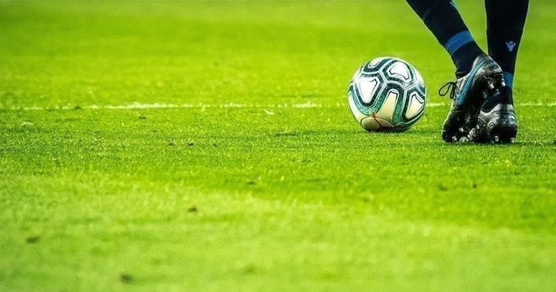 Bugün hangi maçlar var, hangi maç hangi kanalda, saat kaçta canlı yayınlanacak? İşte 2 Mayıs 2026 Pazar günün maçları