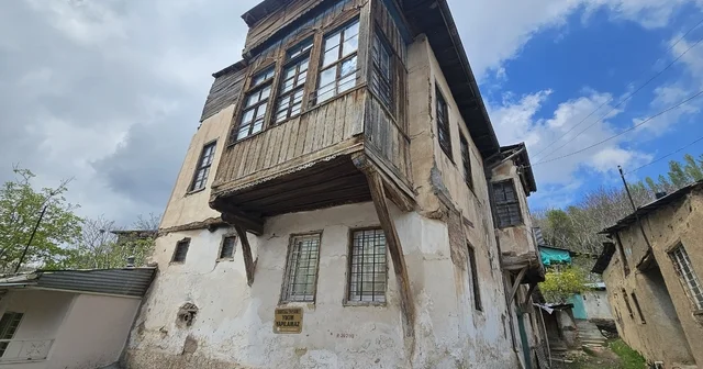 Elazığ da 450 yıllık konak geçmişin izlerini taşıyor Elazığ Haberleri