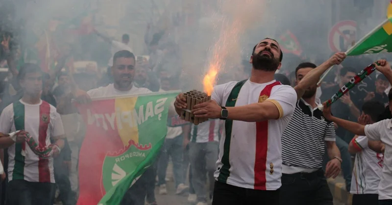 Yorgun mermi isabet etti! Diyarbakır da şampiyonluk kutlamalarına iki yaralı