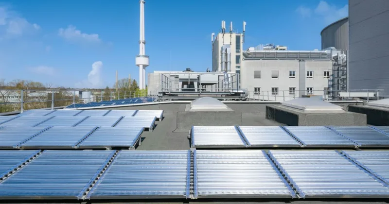 Yeni güneş panelleri elektrik kullanmadan yakıt üretmeye başladı Sözcü Gazetesi