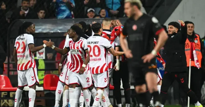 Şampiyonluk rötar yaptı! Galatasaray, Samsun da hezimete uğradı
