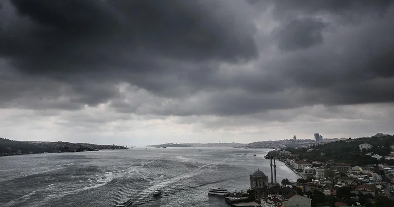 Hafta sonu için kuvvetli yağış ve fırtına uyarısı