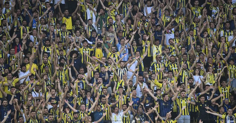Fenerbahçe taraftarından yıldız isme büyük tepki