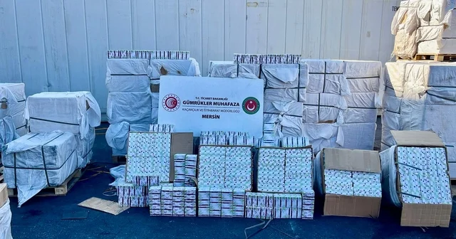 Mersin Limanı nda yaklaşık 5 milyar TL değerinde kapsül ilaç ele geçirildi Mersin Haberleri