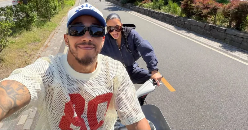 Kim Kardashian ve Lewis Hamilton ın bisiklet keyfi