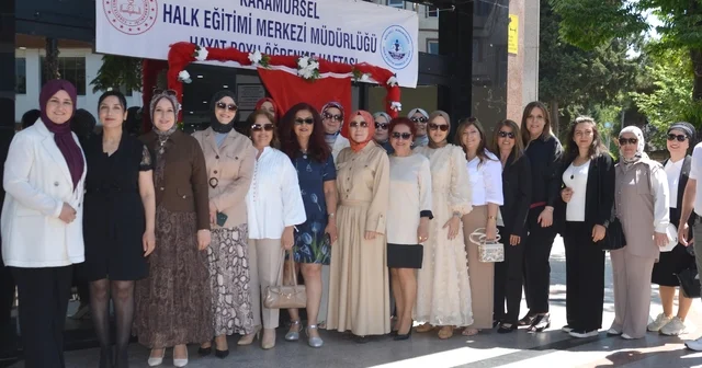 Karamürsel Halk Eğitim Merkezi yıl sonu sergisi açıldı Kocaeli Haberleri