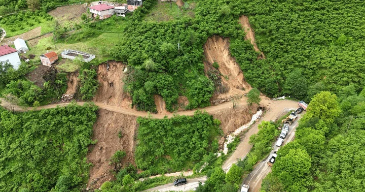 Giresun da heyelan riski: 33 ev tedbir amacıyla tahliye edildi