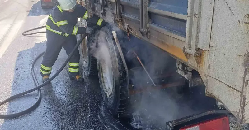 Babaeski de kamyonda yangın! İtfaiye hızlıca müdahale etti