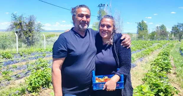 Yozgat haberleri Ankara dan ayrılıp köye yerleşen çift yaptıkları işle 3 yılda ev sahibi oldu 02 Haziran 2026