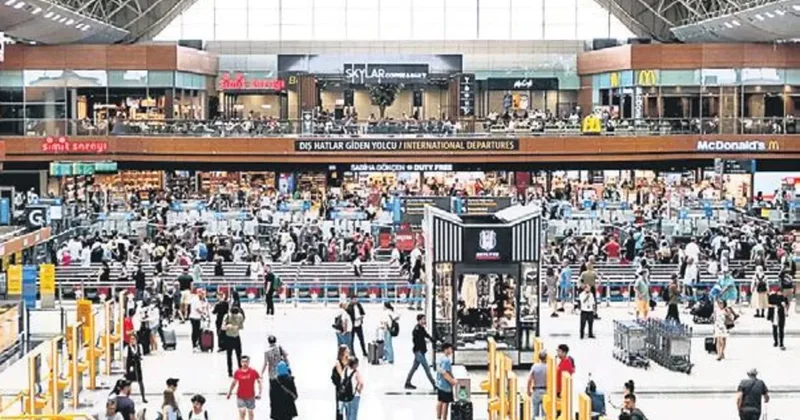 İstanbul havalimanlarında uçuş rekoru kırıldı