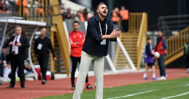 Manisa FK da Ahmet Pektaş göreve devam edecek Manisa Haberleri