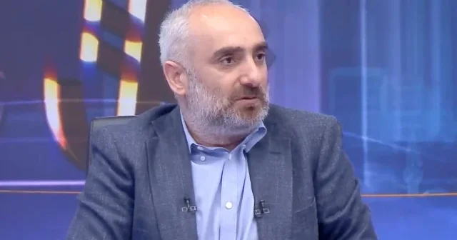 İsmail saymaz ibreyi İmamoğlu ndan kırdı: CHP’nin kalbi Özgür Özel ile atıyor VİDEO İZLE