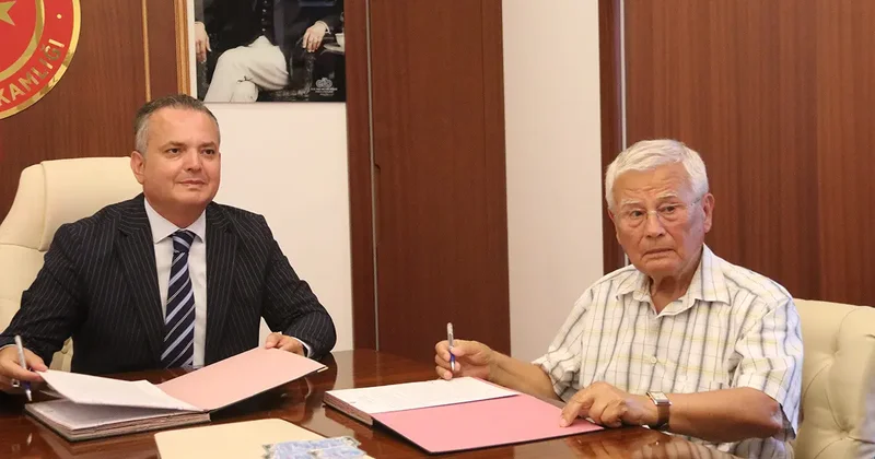 500 milyon TL lik servetini gözünü kırpmadan bağışladı!