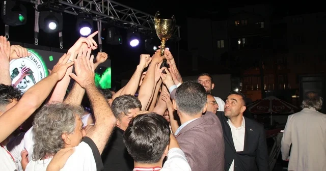 BAL a yükselen Üzümlüspor da şampiyonluk coşkusu Konya Haberleri