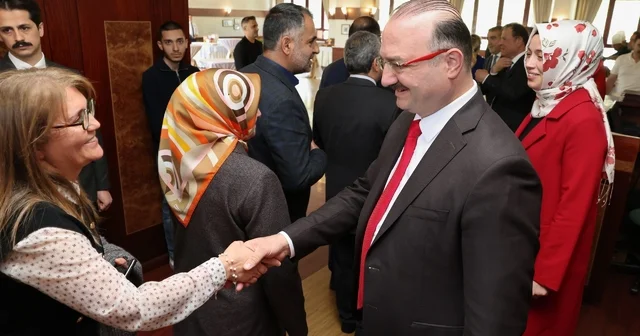 Atatürk Üniversitesinde bayramlaşma coşkusu yaşandı Erzurum Haberleri