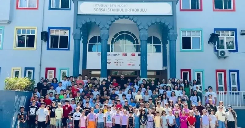 TÜGVA Yaz Okulu, İstanbul da 150 bin öğrenci kaydıyla İstanbul a damga vurdu
