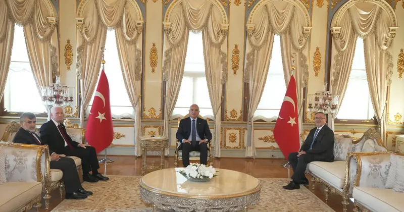 Bakan Ersoy un gündemi İstanbul un kültür ve turizm rotası