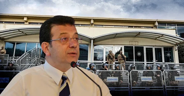 İBB ye yönelik yolsuzluk davasının duruşmasında gerginlik: İmamoğlu salondan çıkarıldı