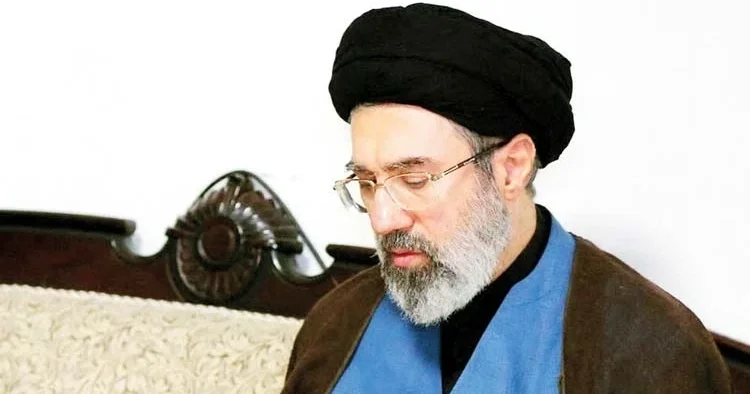 Hamaney’in tek sözü İran’ı ikiye böldü