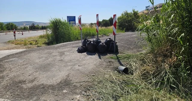 Bilecik te jandarma poşet poşet çöp topladı Bilecik Haberleri Habertürk Yerel Haberler