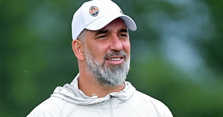 Arda Turan dan Beşiktaş, Galatasaray ve A Milli Takım sözleri: Çok büyük hayallerim var. Belki deli , belki de hayalperest dersiniz...