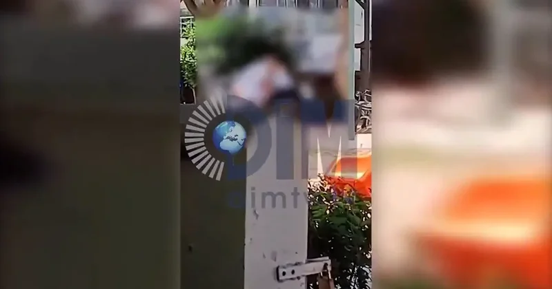 Yer: Antalya! Çocuk parkı rezaleti: Yaşlı iki erkek sarmaş dolaş...