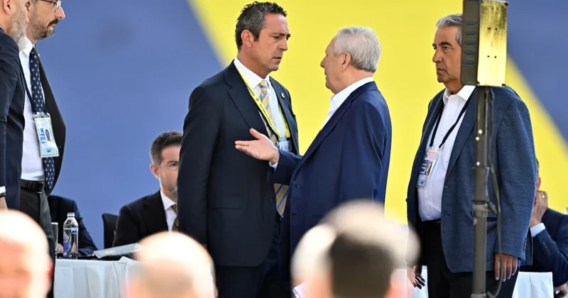 UEFA’dan gelen 7 milyon Euro’luk ceza, iki güçlü cepheyi karşı karşıya getirdi! Koç Yıldırım polemiği Sözcü Gazetesi