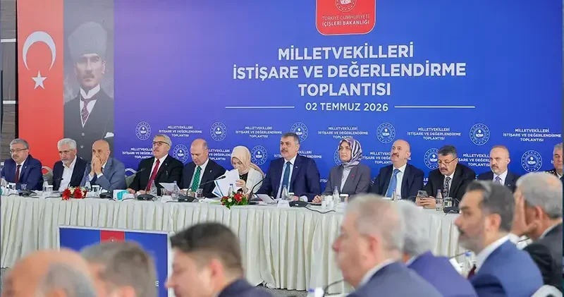 Bakan Çiftçi, AK Parti milletvekilleriyle bir araya geldi