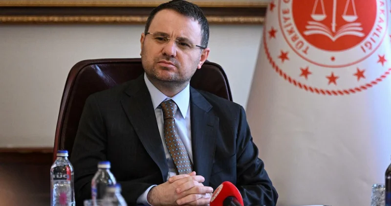 Son dakika flaş açıklama: Bakan Gürlek duyurdu: Orman yangınlarıyla ilgili 6 şüpheli tutuklandı Son dakika haberleri